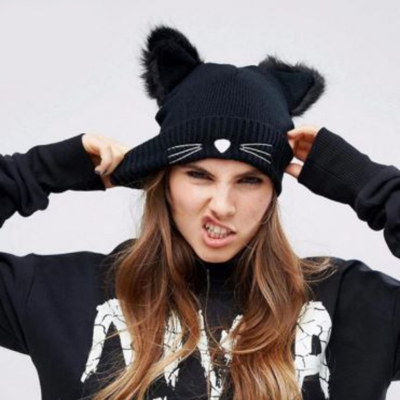 Accessories - Cat Beanie with Fuzzy Ears